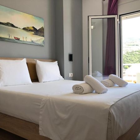 Vial Rooms Himare Room photo