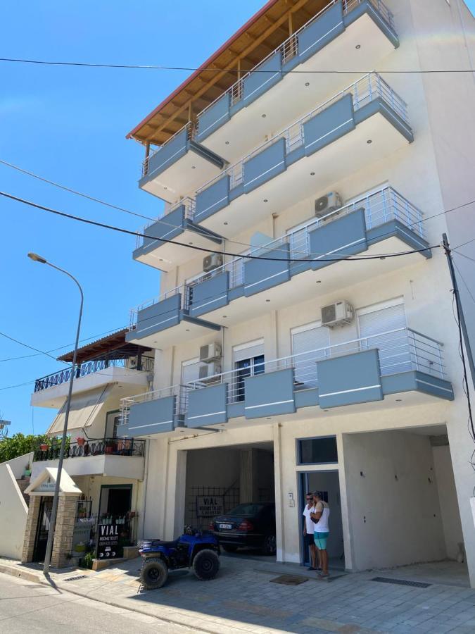 Vial Rooms Himare Exterior photo